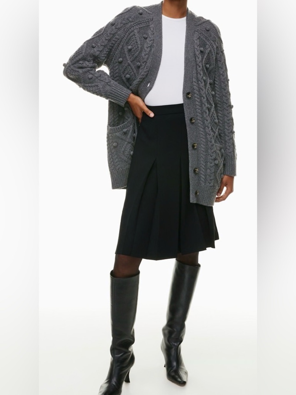 Wilfred
Merino wool-cotton cable-knit cardigan Xl Women’s